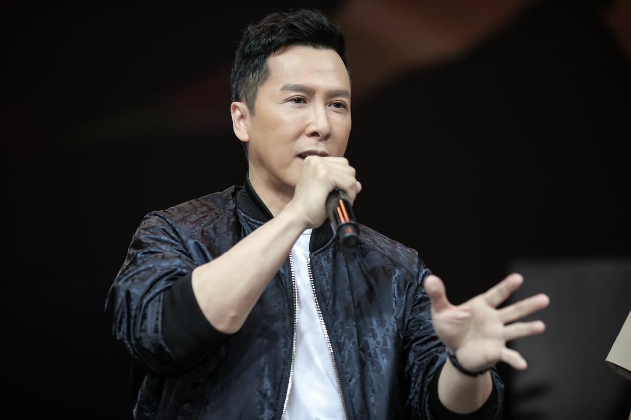 赵文卓和甄子丹谁厉害