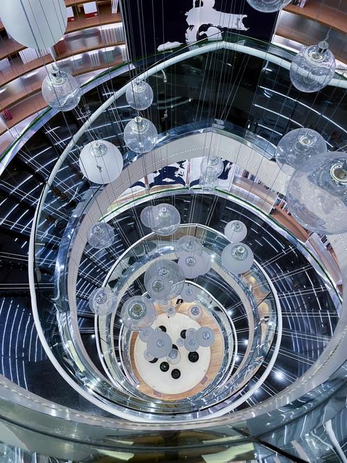 云朵上的歌 云朵上的歌是谁