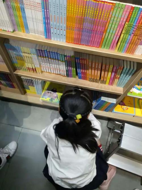 论王绩中诗人喜欢的句子 论王绩中诗人喜欢的句子