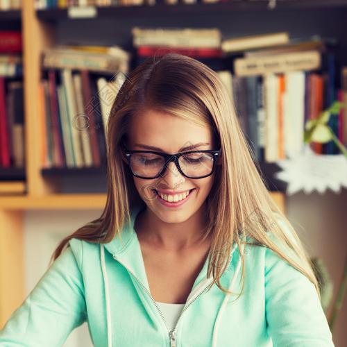 笔仙魔咒电影(笔仙魔咒电影在线播放) 笔仙魔咒电影(笔仙魔咒电影在线播放)