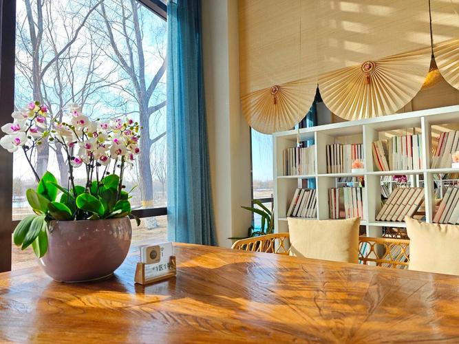 形容喜欢自己的句子简短 形容喜欢自己的句子简短