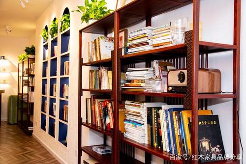 形容一个人不成熟的幽默句子_高情商神回复幽默句子别人说你杠精怎么回