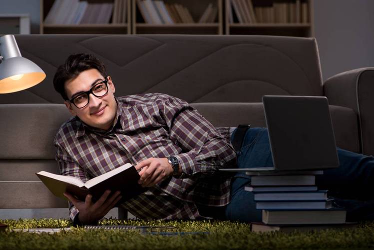 赞美女人家庭幸福的句子,最美家庭幸福句子 赞美女人家庭幸福的句子,最美家庭幸福句子