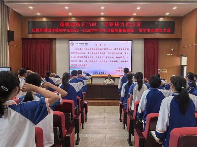 一年级童话故事作文100字