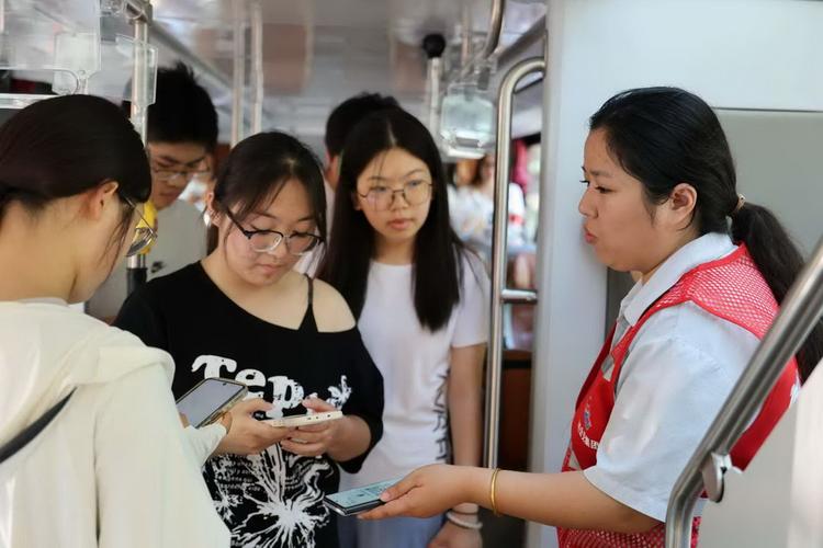 那英是清朝的叶赫那拉氏