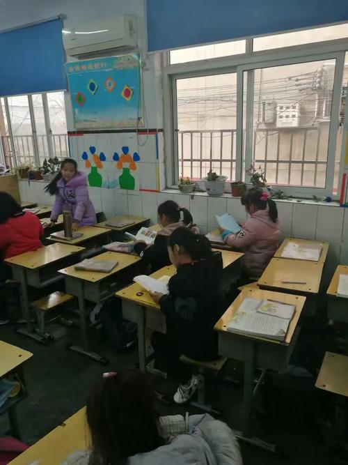 紧身衣美女紧身衣美女难道这就是女版蜘蛛侠吗