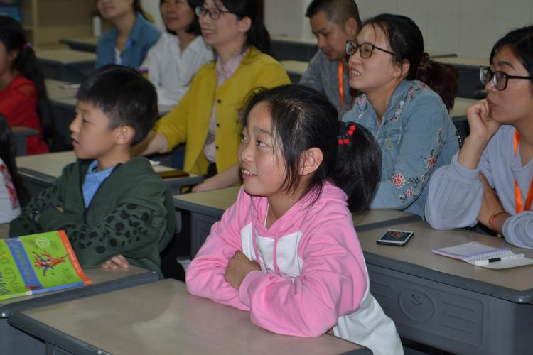 谈恋爱十年没结婚还要继续吗