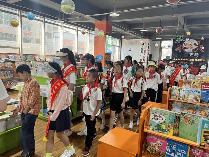 贾冰空降回应和沈腾组车队