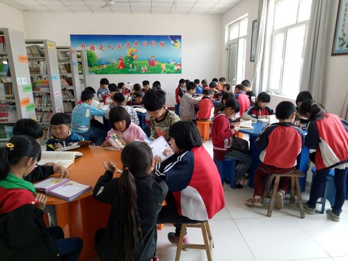 张云雷当伴郎，郭德纲、于谦、高峰到场祝贺，是谁的婚礼那么有排面