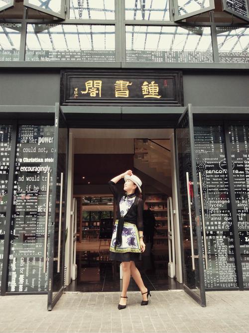 广场舞赶月亮_广场舞赶月亮背面教学分解视频