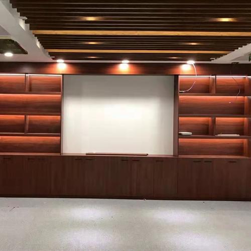 打工皇帝郑国霖半年去了30多个景区 收入改善但将永远缺钱 打工皇帝郑国霖半年去了30多个景区 收入改善但将永远缺钱