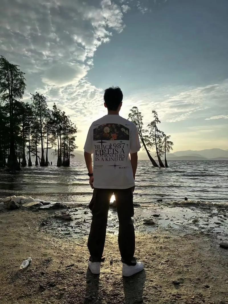 秋天田野的一角作文 秋天田野的一角作文